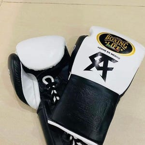 Handmade Boxing Gloves No Boxing No Life Made in Cowhide Leather White