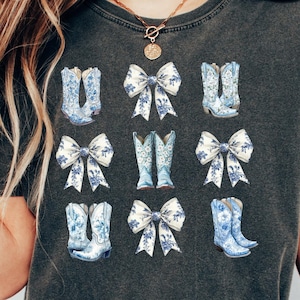 Coquette Cowgirl PNG | Conception numérique de nœuds et de bottes de cow-girl en toile bleue française | Sublimation coquette fleur bleue occidentale pour filles