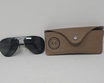 Vintage 1970s Ray Ban Aviator Pilot Outdoorsman Sunglasses w/ Case Bausch Lomb