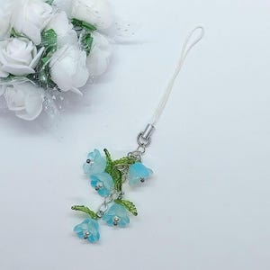 Blaue Blumen Schlüsselanhänger: Handgemachtes Schlüsselanhänger, Tasche, Rucksack