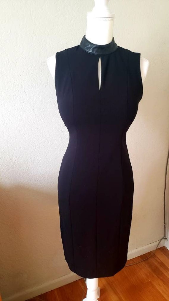 Little Black Dress/ Calvin Klein Size 6/ Sleeveles