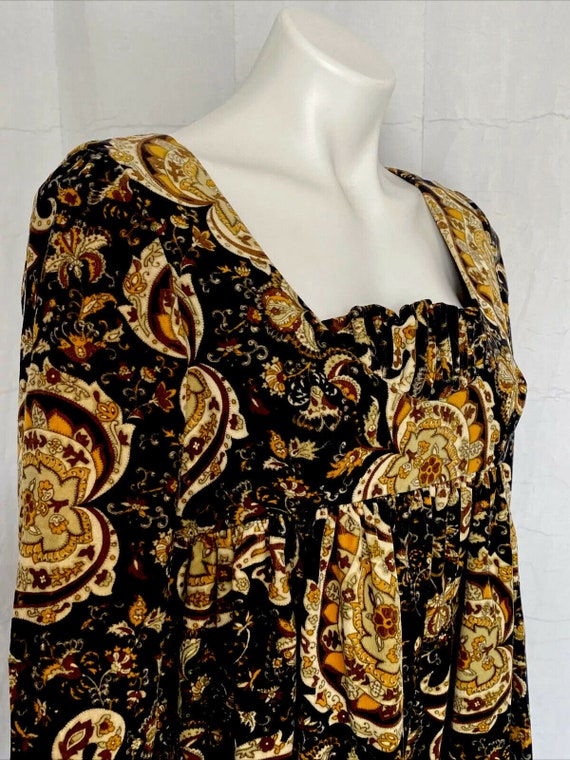Vintage 1960s Gayle Kirkpatrick Paisley Velvet Dress - Empire Waist
