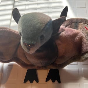 Ty Beanie Baby “Batty” the Bat Tie Dye RARE with ERRORS 1996/1998 Mix + Misprint