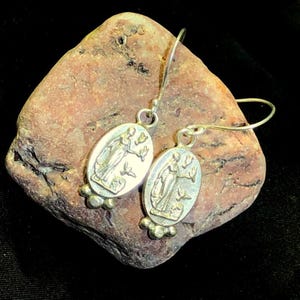 Ancient Roman, Greek, and Egyptian Woman with Pigeons Coin Dangle Earrings - 925 Sterling Silver - Greek Woman with Pigeons Vintage Earrings
