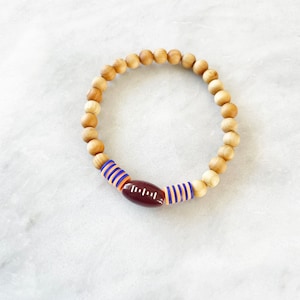 Beaded Football Bracelet. Chicago Football Bracelet. Football Jewelry. Football Team Bracelet. Green Bay Football Bracelet. Team Jewelry.