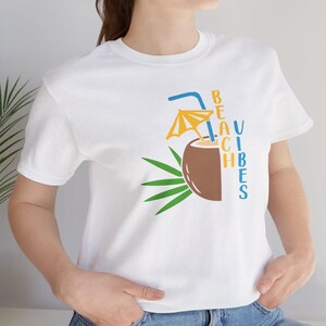 Beach Vibes T-shirt, Summer Shirt, Coconut Shirt, Sunshine T-shirt, Tropical Shirt, Beach Shore Ocean Shirt, Vacation T-shirt, Travel Gift