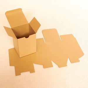 Plantilla svg de caja de regalo alta de bricolaje, descarga instantánea de caja de regalo de Cricut, caja de regalo de boda cortada con láser en papel, caja de galletas o dulces para fiesta de cumpleaños