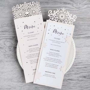 2er-Set Schneeflocken-SVG-Tischmenü-Vorlagen, Hochzeit-Winter-Dinner-Menü-Cricut-Halter, Weihnachtsfeier-Laser-Cut-Cameo-Auftritt, (dxf pdf ai cdr svg)