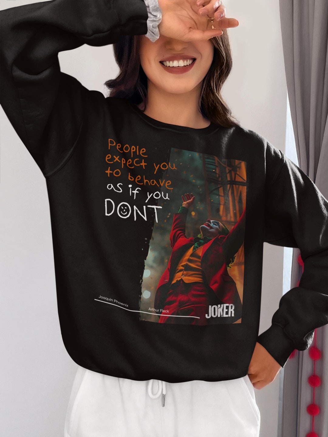 Joker Folie A Deux Sweatshirt - Maxxtees.com