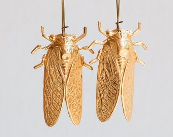 Cicada Oorbellen Grote GOUDEN Kever OORBELLEN Natuurstudie Victoriaanse Cicada Entomoloog Summer Bug