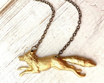 Fox Necklace Unisex Gold Wolf Pendant Woodland Forest Fox Jewelry