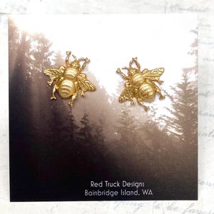 Boucles d&#39;oreilles en or abeille : abeille en laiton, bijoux insecte des bois