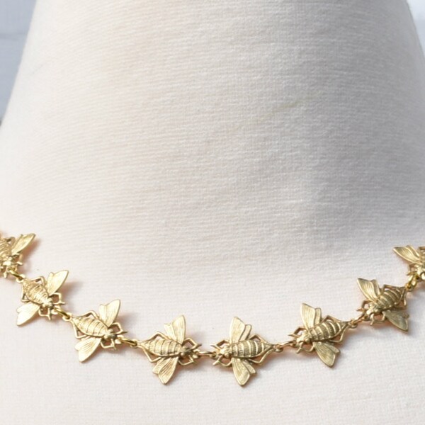 Bee Necklace Gold Honeybee Jewelry Bumblebee Necklace Gold Bee Gift for Her Bee Jewelry Beehive Insect Necklace Beekeeper Garden Necklace