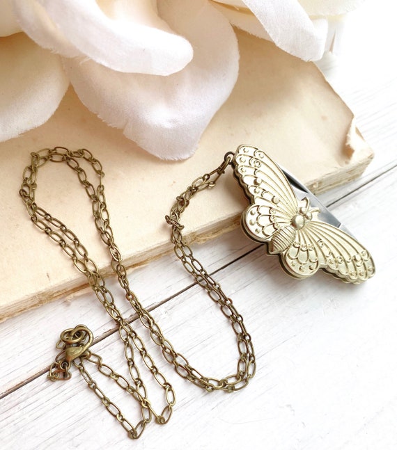 Butterfly Necklace Folding Knife Novelty Pendant Lepidopterist