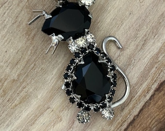 Vintage Black Jet Rhinestone and Diamond Crystal Mouse Brooch