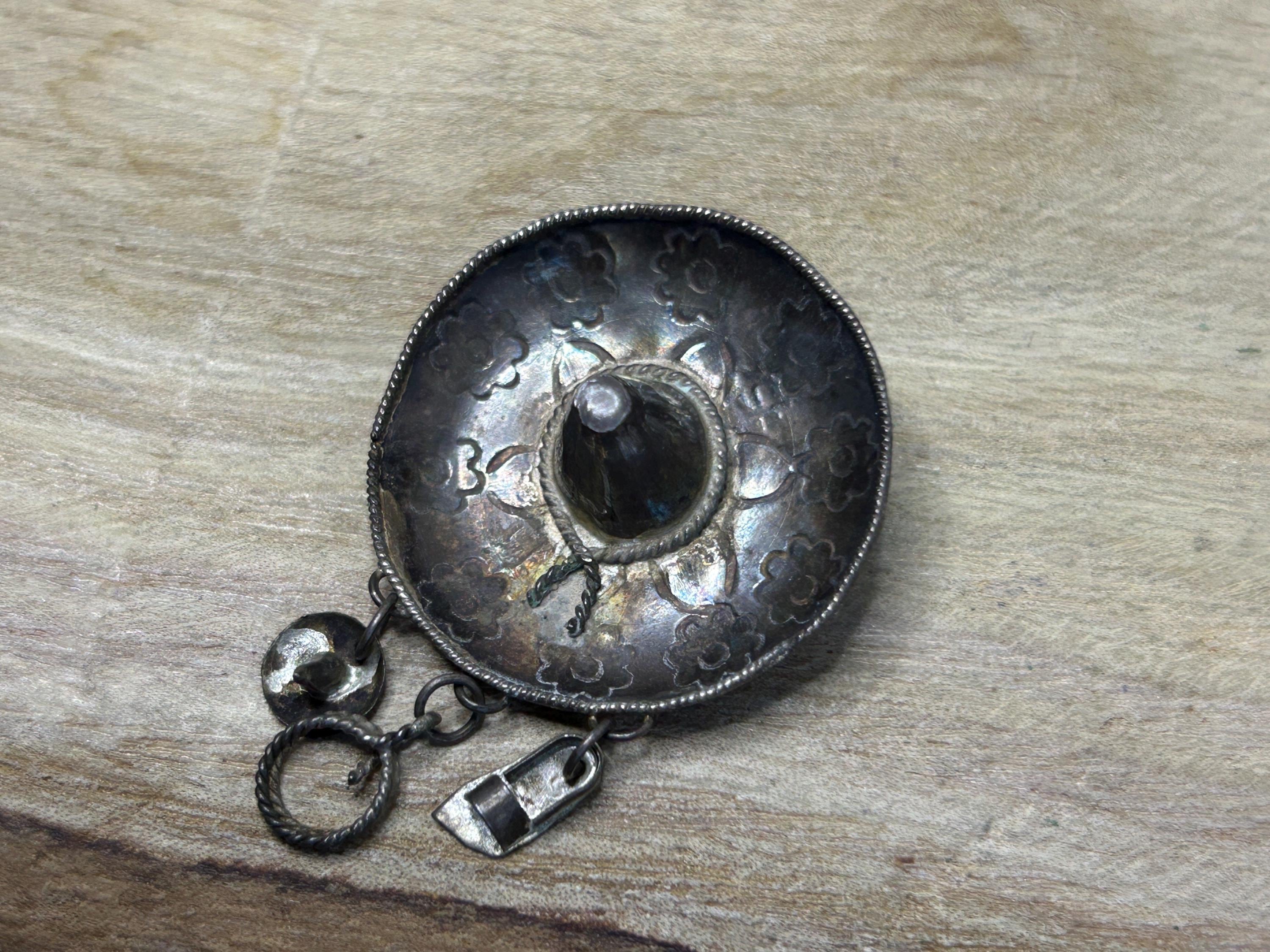 Vintage 925 Sterling Silver Mexican Sombrero Hat Brooch With