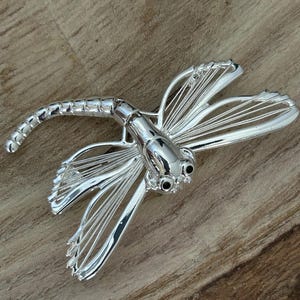 Vintage Silver Tone Dragonfly with Articulating Body Brooch Pendant