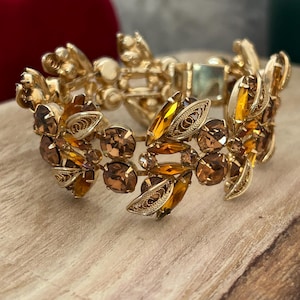 Vintage signed Napier Topaz Citrine and Gold Tone Filigree Leaf Floral Bracelet