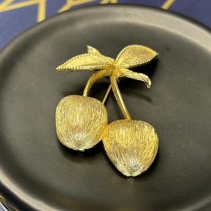Vintage 1965 Sarah Coventry “Golden Cherries” Brooch Lapel Pin