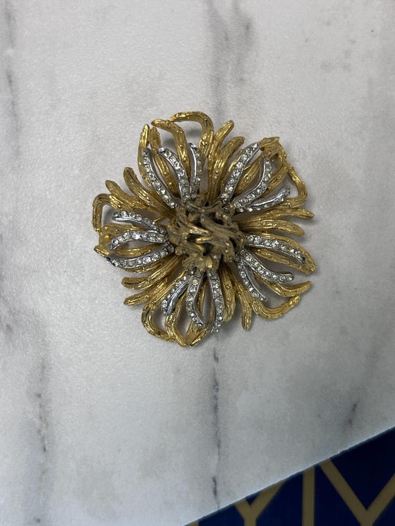 Vintage Signed Castlecliff Gold Tone and Pave Rhinestone