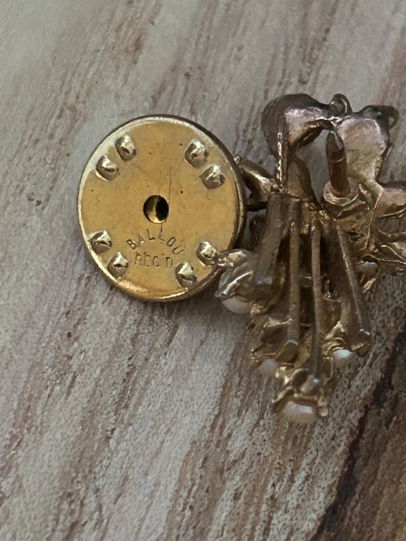 Épingle à Broche Vintage - Chiot En émail, Ton Doré - Ballou Reg’d