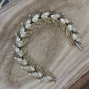 Vintage signed Judy Lee Brushed Silver Leaf and Wheat Bracelet