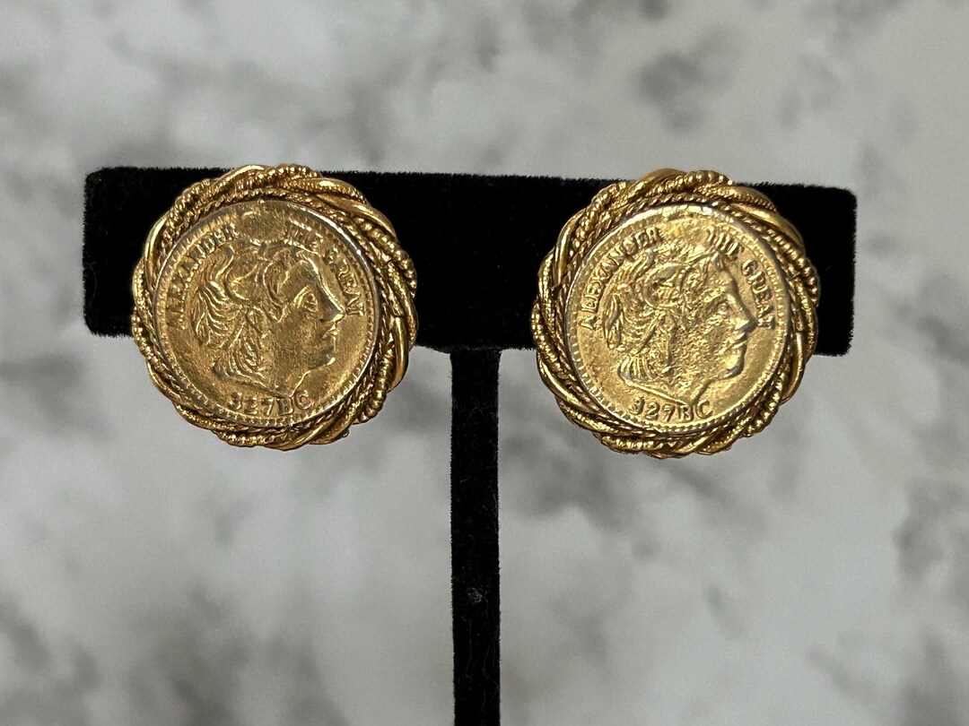 旧ホーンティアラ　ゴールド 旧ホーンティアラ ゴールド - メルカリ