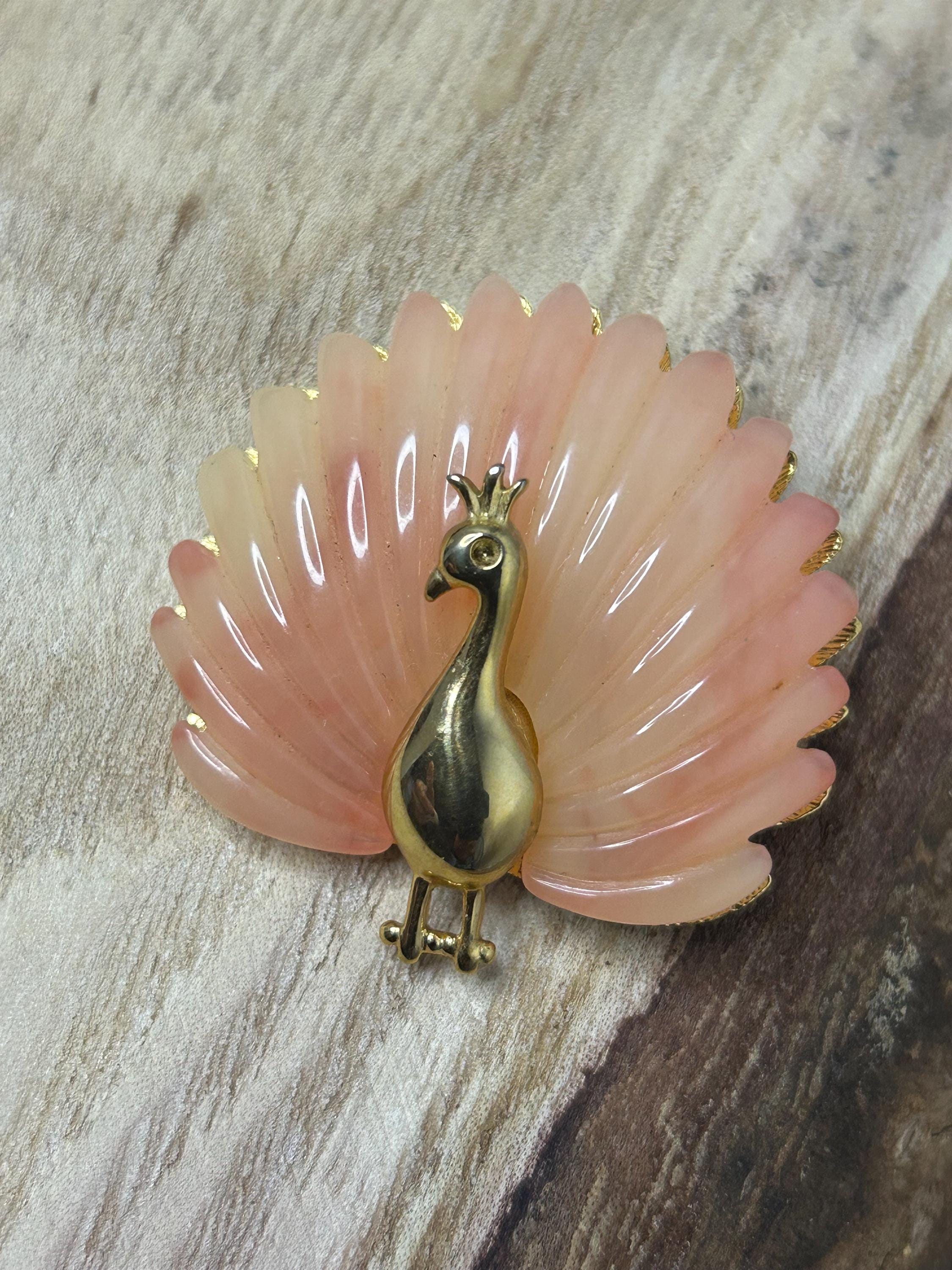 Vintage Hattie Carnegie Peach Sorbet Lucite Peacock Brooch - Etsy