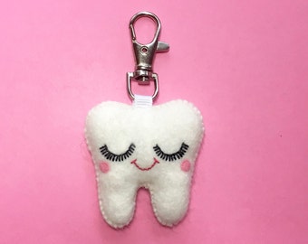 Tooth Keychain - Sweet Tooth Charm - Dental Student Gift - Dentist Gift - Dental Hygienist Gift - Dental Graduation  - Mother’s Day Gift