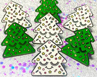 Christmas Tree Pin - Christmas Tree Brooch - Christmas Pin - Cute Christmas Pin - Christmas Gift - Christmas Stocking Stuffer