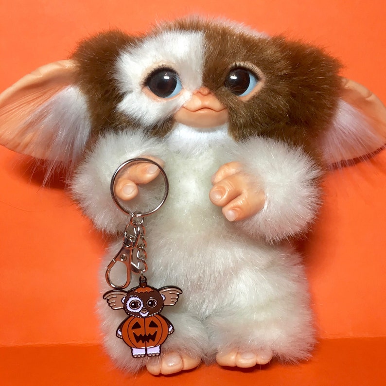 Gizmo Keychain Gremlins Keychain Halloween Gift Ideas Halloween Keychain Creepy Christmas Gizmo Gift Christmas Gift 2023 image 3