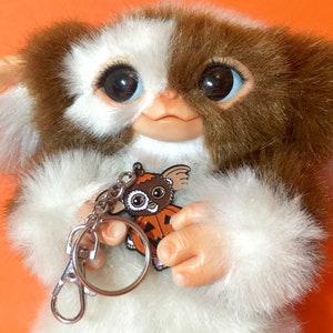 Gizmo Keychain Gremlins Keychain Halloween Gift Ideas Halloween Keychain Creepy Christmas Gizmo Gift Christmas Gift 2023 image 1