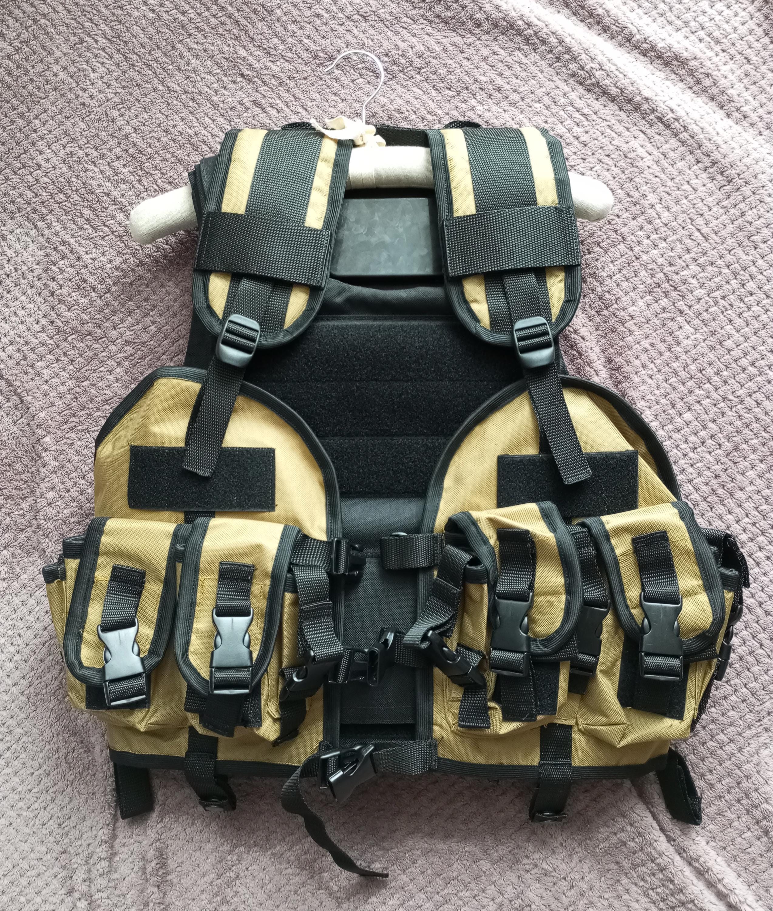 Alice Patrol Vest - LBV - Resident Evil 2 Hunk Cosplay - Etsy