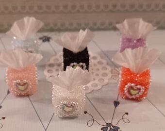 Fancy Dollhouse Miniature Tissue Box: 1/12 or 1/6 Scale Decor,  barbie accessory