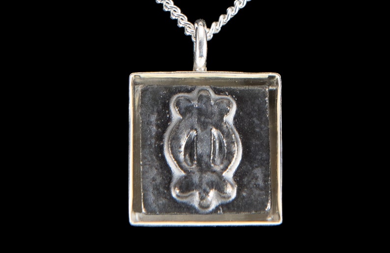 Adinkra Endurance Burnished Steel Ceramic and Silverplate Necklace image 3