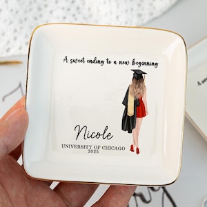 Personalisierte Abschluss Ringschale, maßgeschneiderte Name Grad Bachelors Masters MBA PHD-Graduierte Geschenke, Klasse von 2025 Geschenke, einzigartiges Andenken