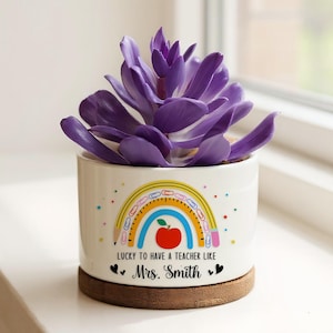 Personalized Appreciation Teacher Plant Pot, Custom Plant Pot with Bamboo Tray, Flower Pot Gift for Teacher, Thank You For Helping Me Grow