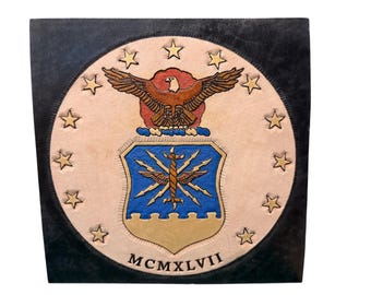 Handpunziertes Luftwaffen Emblem aus Leder (30,5 x 30 cm), US MadeMX MCLVII