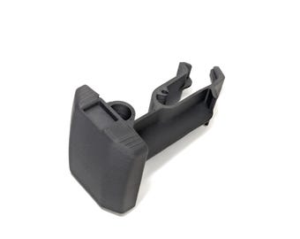 Thule / Brink Removable Plastic Plug Clamp Cover Trailer Hitch Lock 9077070