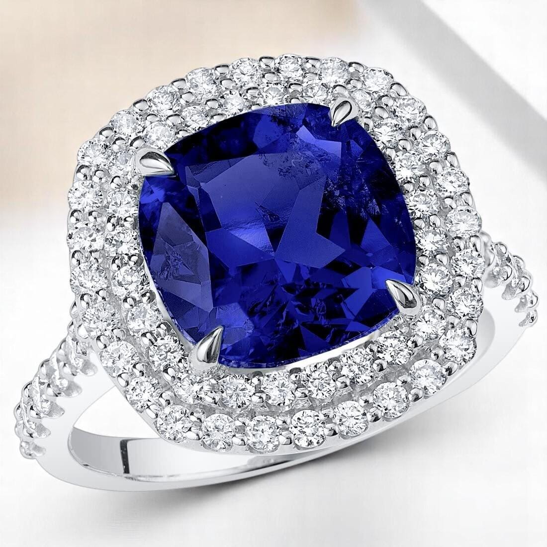 S925純銀ラボグロウン・サファイア 6ct クラシックヘイロー 