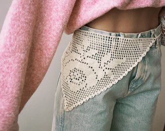 Vintage Rose Crochet Bandana – Handmade Lace Headscarf – Romantic Cottagecore Scarf -  Cottagecore Kerchief