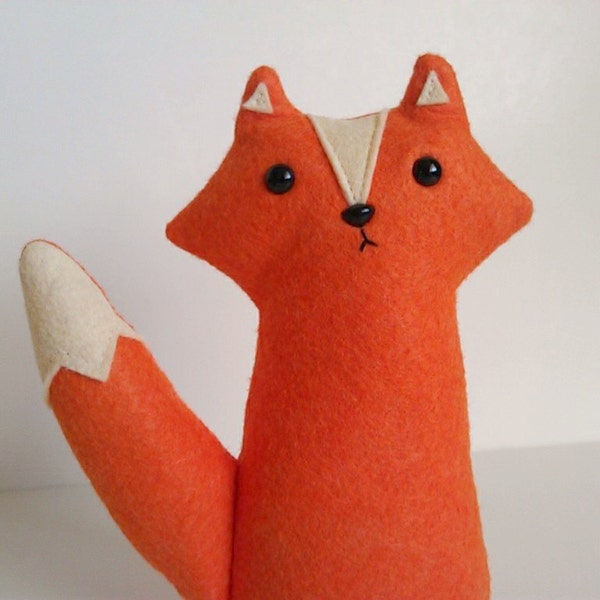 FREE SHIPPING nous peluche jouet fox, renard empaillé, fox petite Orange. Owen le renard boisé par le roi sommeil