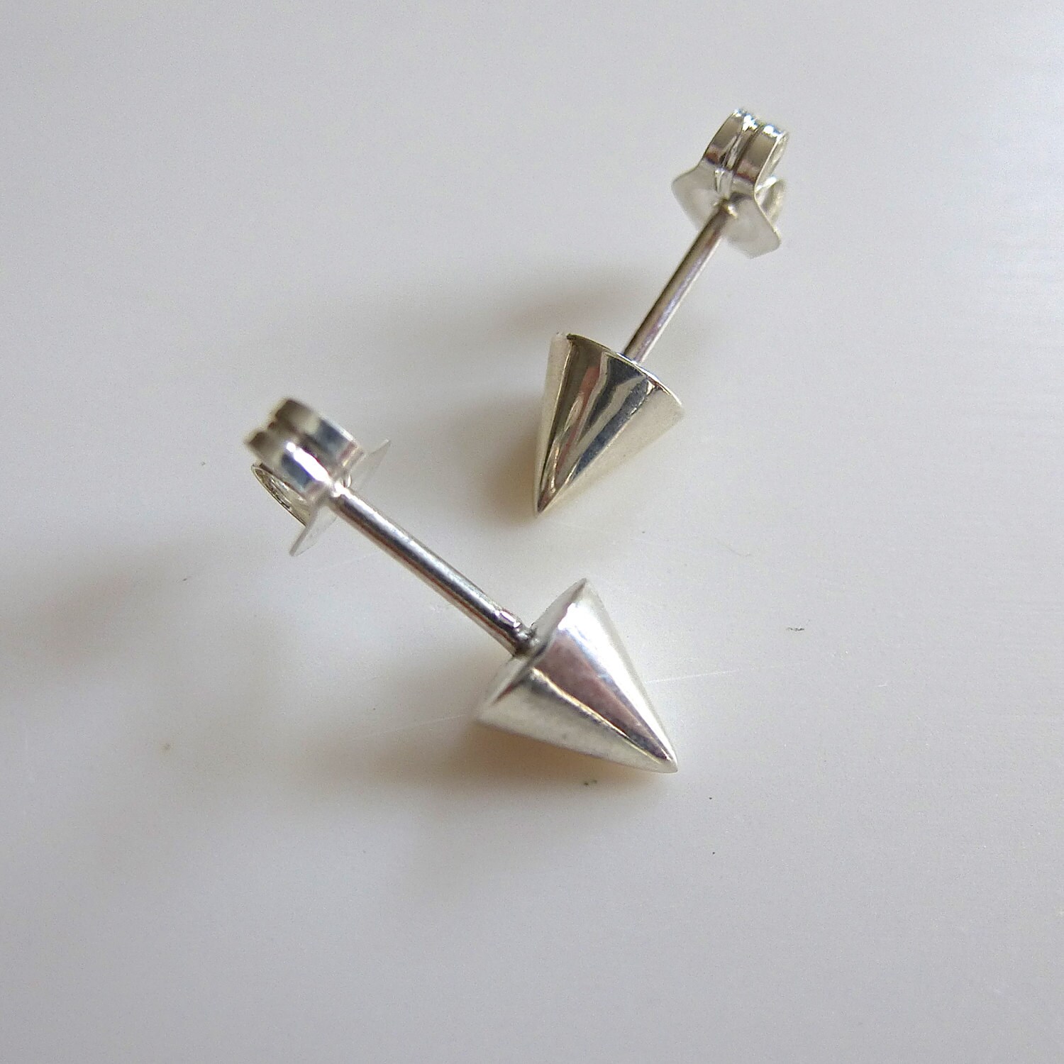 track spike studs