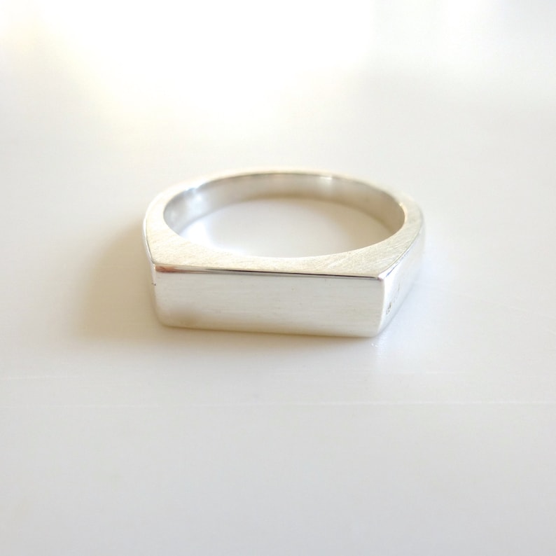 Silver Signet Ring// With or without custom engraving // Bar Ring // Sterling silver image 4