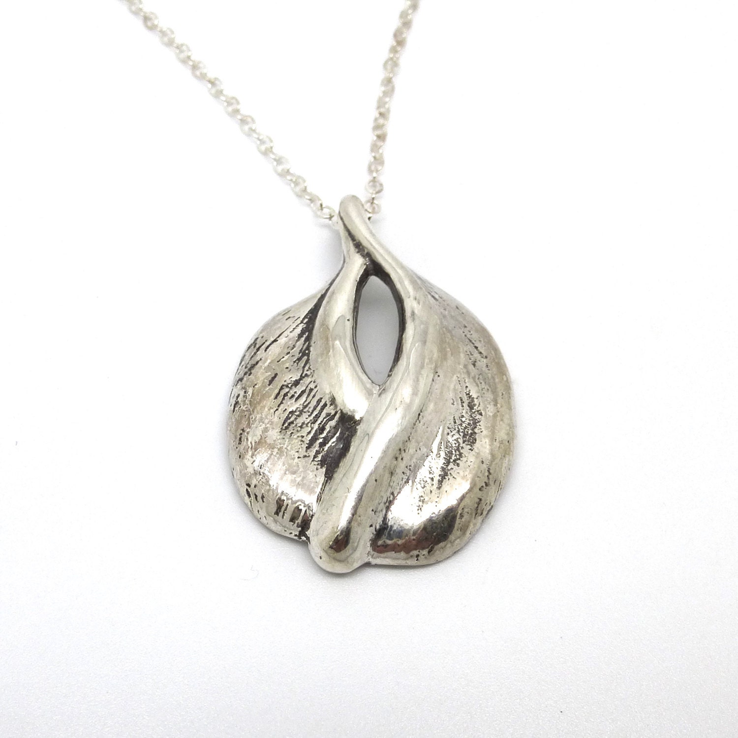 "large sterling silver necklaces"