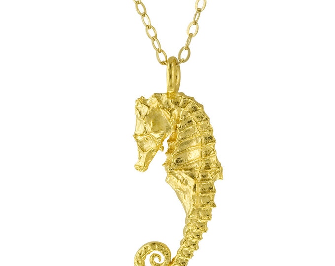 Gold Seahorse Pendant Necklace