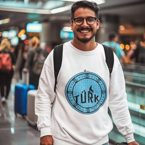 TURK Tamga Sweatshirt – Blue Wolf Gökbörü Design - Turkic Heritage - Turanist Nationalist Clothing - Göktürk Warrior Bozkurt Türkiye - Turan