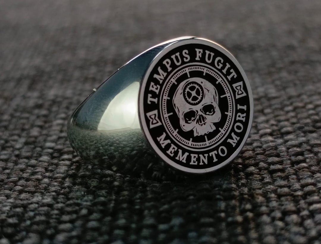 Memento Mori Dave Ring main image 1