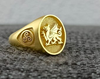 Dragon ring,Family crest ring,sterling silver,solid gold ring,Valentine&#39;s Day Gift,womens ring,gift for family,signet ring,Wales ring