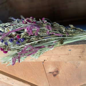 Spring Grasslands dried Flower bouquet- spring summer bouquet home decor - coffee table arrangement